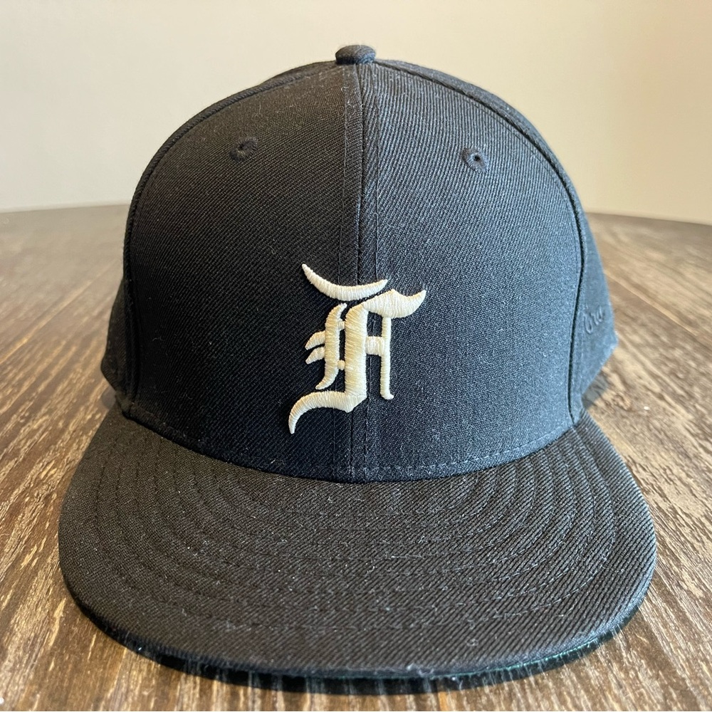 Fear of God x New Era Fitted hat Size 7 3/4